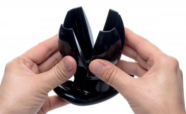 Claw Expanding Anal Dilator Black